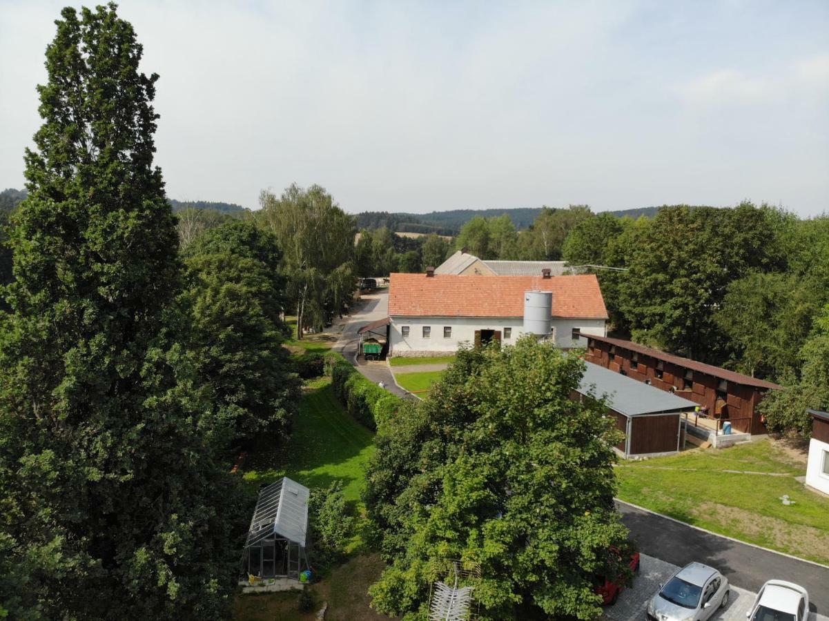 Hotel Statek Cesky Dvur Postupice Exterior foto