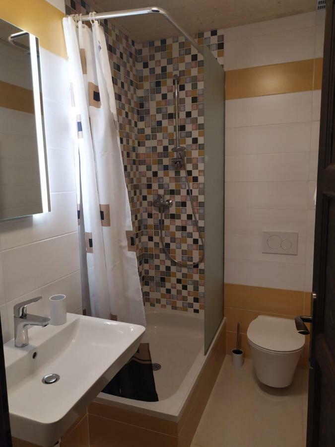 Hotel Statek Cesky Dvur Postupice Exterior foto